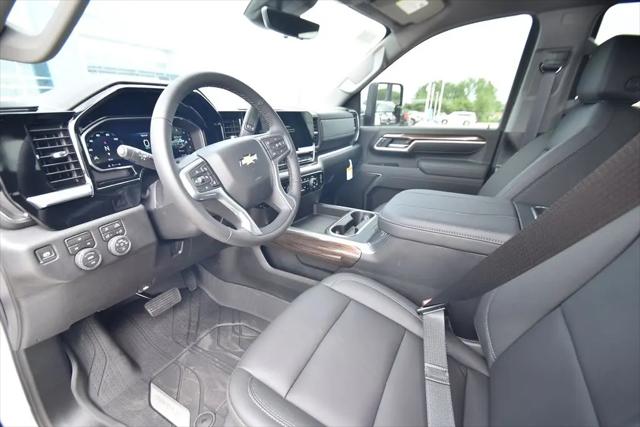 2026 Chevrolet Silverado 3500HD Crew Cab, Long Bed, LT Dual Rear Wheel, RWD