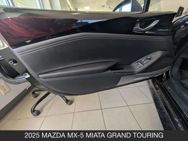 2025 Mazda MX-5 Grand Touring