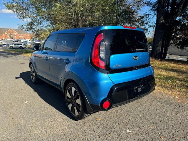 2016 Kia Soul +