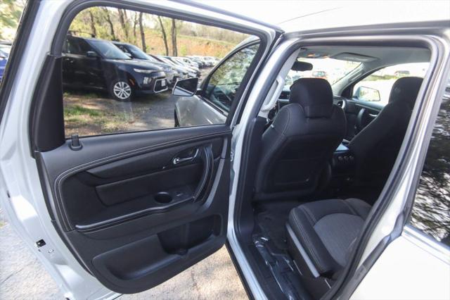 2017 Chevrolet Traverse 1LT