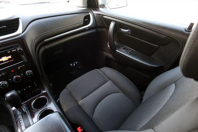 2017 Chevrolet Traverse 1LT