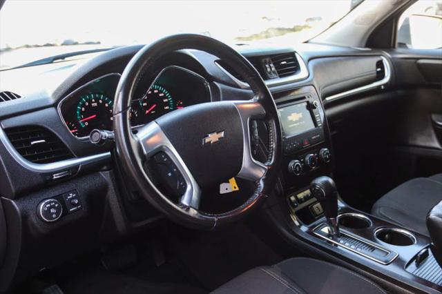 2017 Chevrolet Traverse 1LT