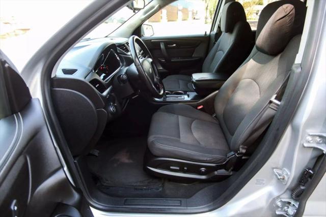 2017 Chevrolet Traverse 1LT