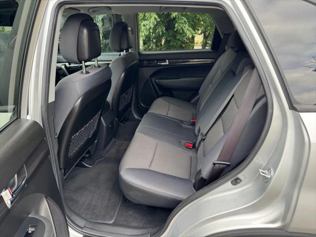 2013 Kia Sorento LX
