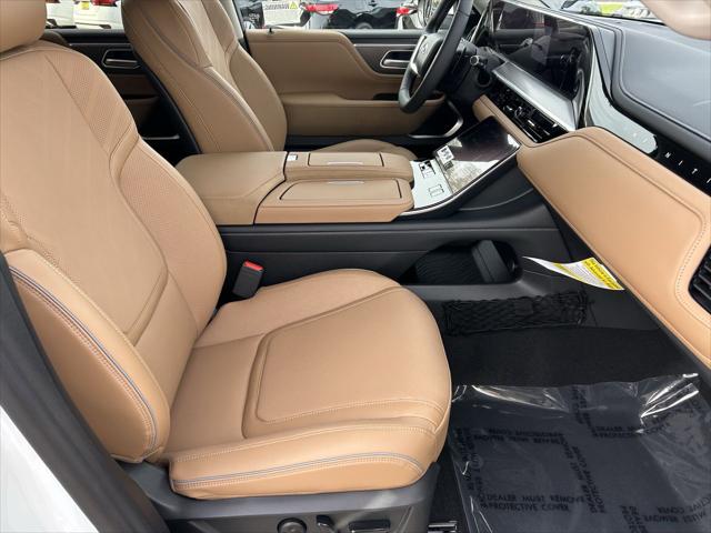 2026 INFINITI QX80 LUXE