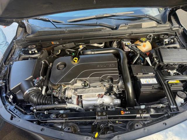 2022 Chevrolet Malibu FWD LT