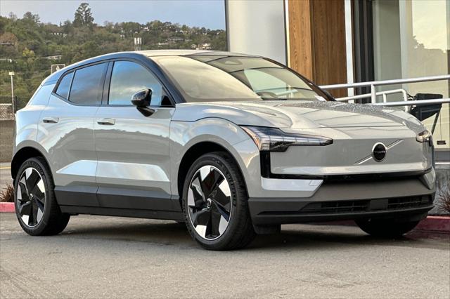 2026 Volvo EX30 Plus Twin Motor Performance, Fully electric
