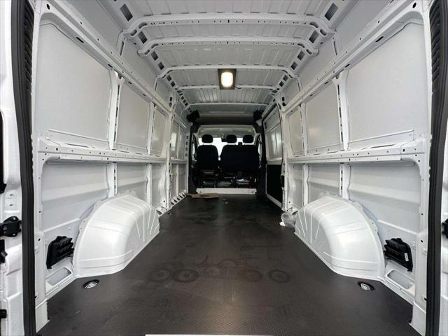 2026 Ram ProMaster 2500 Cargo Van Tradesman High Roof 159" WB w/Pass Seat