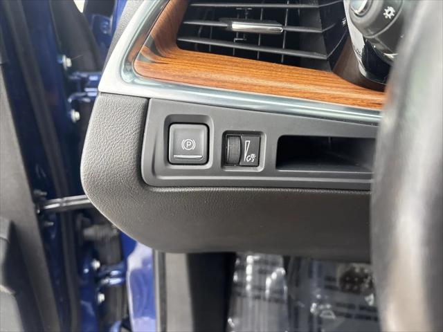 2023 Cadillac XT5 AWD Premium Luxury