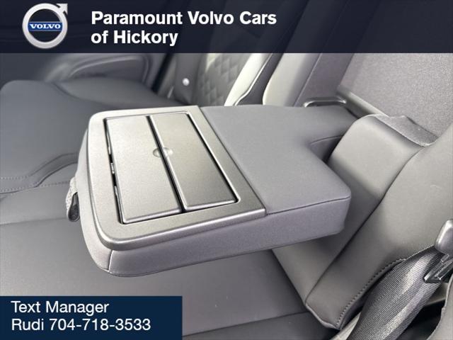 2026 Volvo XC90 Core, B6 AWD Gas (mild hybrid), Gasoline, Bright, 7 Seats