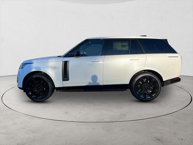 2026 Land Rover Range Rover P615 SV