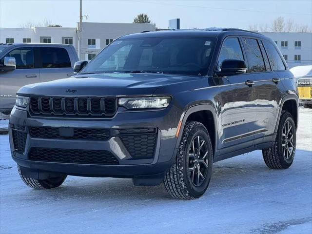 2026 Jeep Grand Cherokee Altitude 4x4