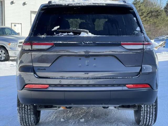 2026 Jeep Grand Cherokee Altitude 4x4