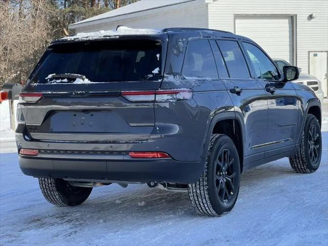 2026 Jeep Grand Cherokee Altitude 4x4