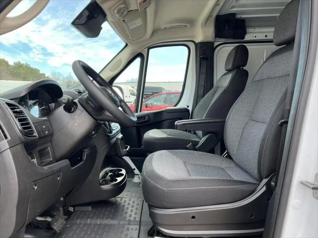 2026 Ram ProMaster Cargo Van Tradesman Low Roof 118" WB w/Pass Seat