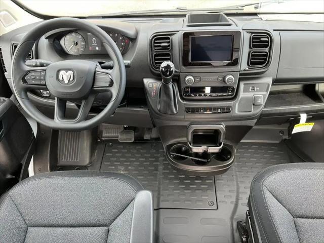 2026 Ram ProMaster Cargo Van Tradesman Low Roof 118" WB w/Pass Seat