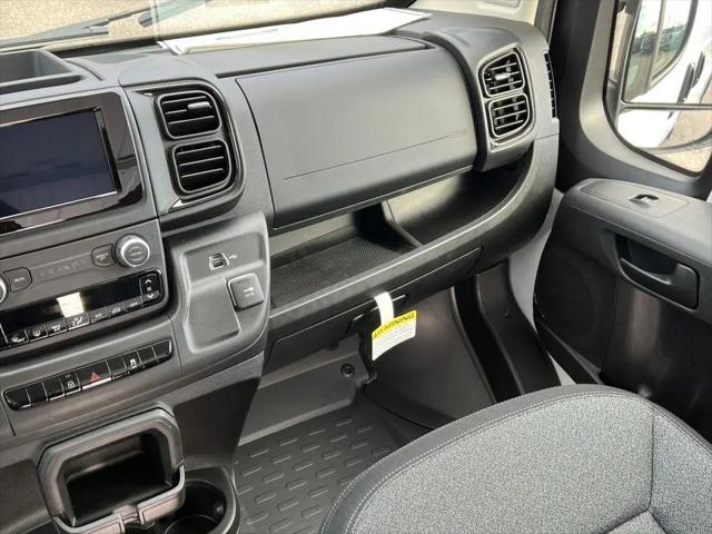 2026 Ram ProMaster Cargo Van Tradesman Low Roof 118" WB w/Pass Seat