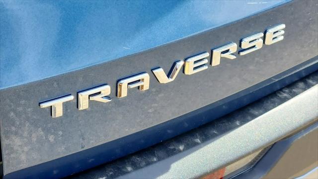 2026 Chevrolet Traverse FWD LT