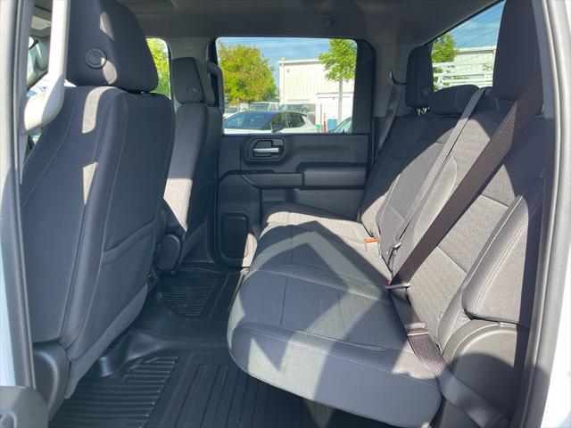 2026 Chevrolet Silverado 3500HD Crew Cab, Long Bed, WT Dual Rear Wheel, RWD