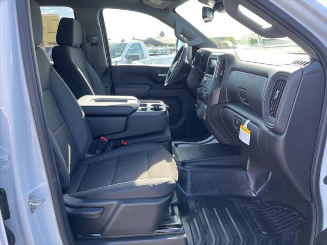 2026 Chevrolet Silverado 3500HD Crew Cab, Long Bed, WT Dual Rear Wheel, RWD