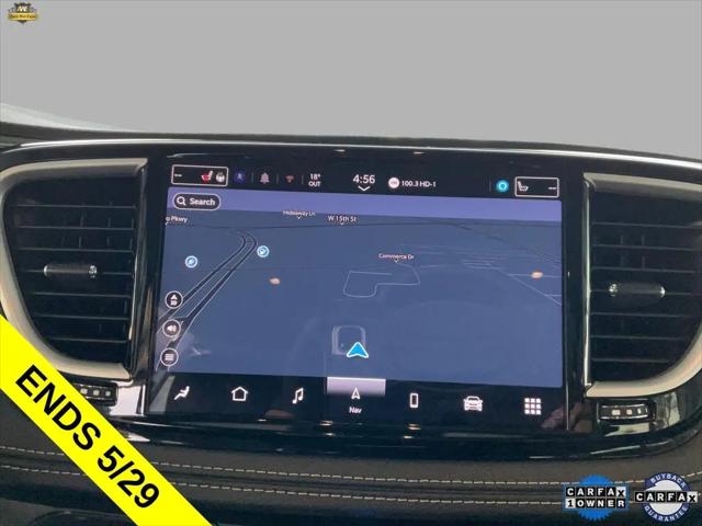 2024 Chrysler Pacifica Hybrid Select