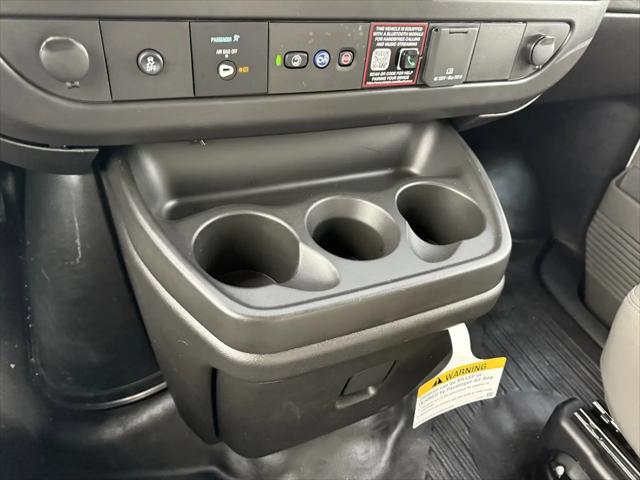 2025 Chevrolet Express Cargo Van RWD 2500 Regular Wheelbase WT