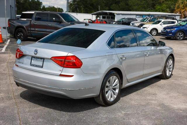 2016 Volkswagen Passat 1.8T SE