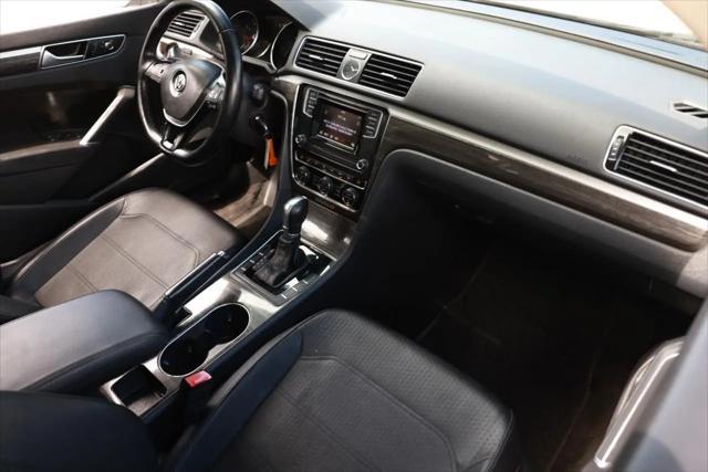 2016 Volkswagen Passat 1.8T SE