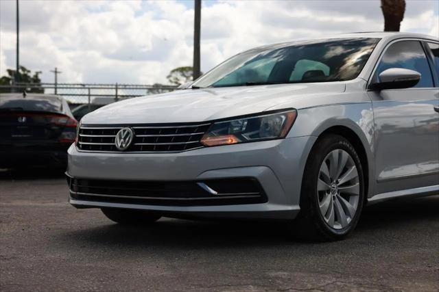 2016 Volkswagen Passat 1.8T SE