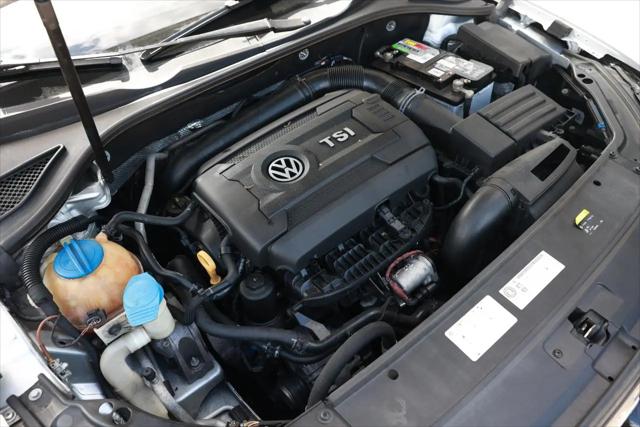 2016 Volkswagen Passat 1.8T SE