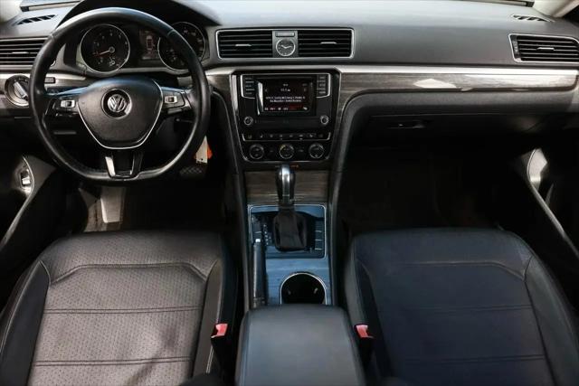 2016 Volkswagen Passat 1.8T SE