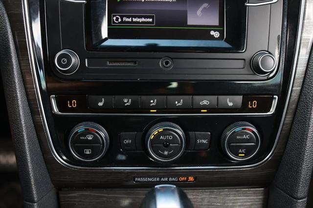 2016 Volkswagen Passat 1.8T SE