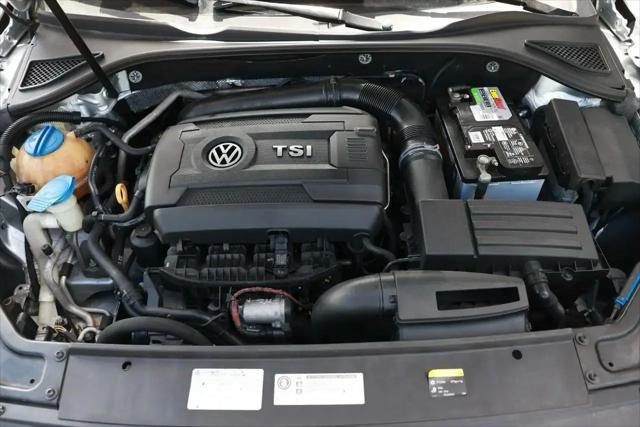 2016 Volkswagen Passat 1.8T SE