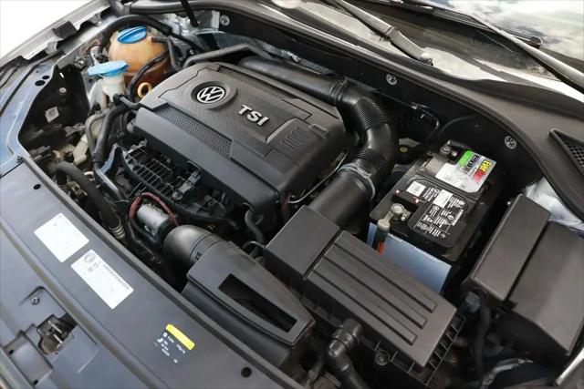 2016 Volkswagen Passat 1.8T SE
