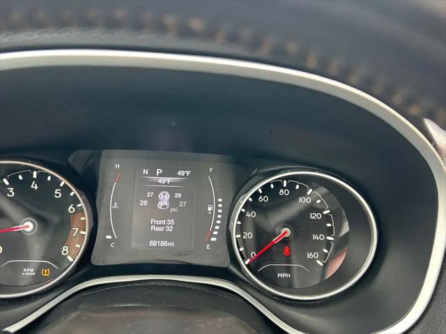 2020 Jeep Compass Sun and Wheel FWD