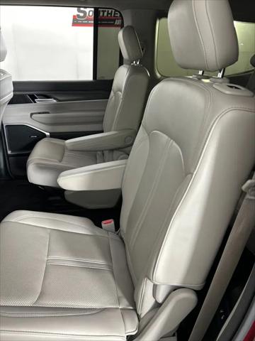 2024 Jeep Wagoneer Series III 4x4