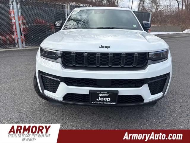 2026 Jeep Grand Cherokee Altitude 4x4