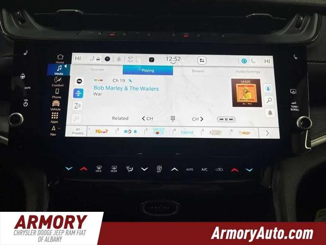 2026 Jeep Grand Cherokee Altitude 4x4