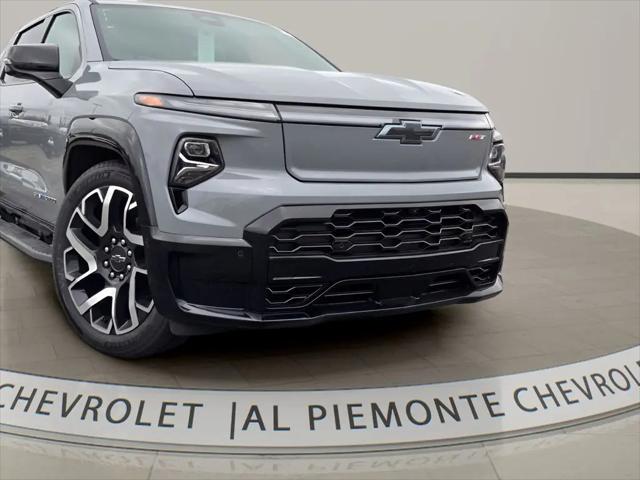 2025 Chevrolet Silverado EV RST for sale in East Dundee, IL