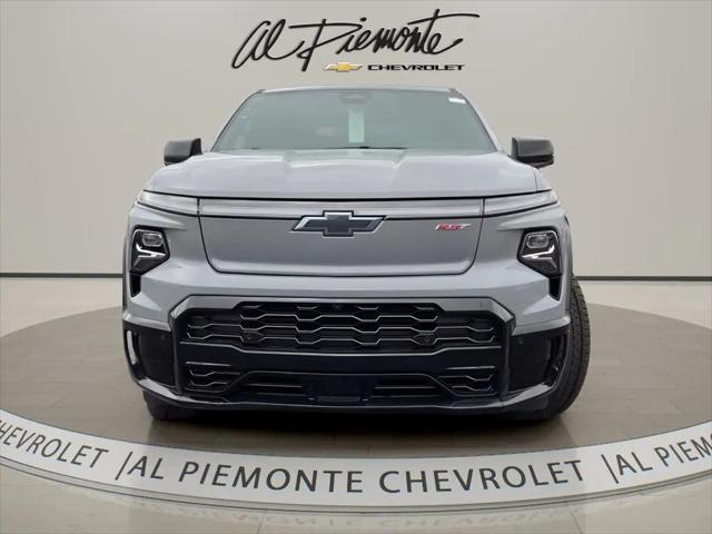 2025 Chevrolet Silverado EV RST