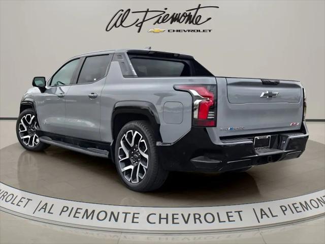 2025 Chevrolet Silverado EV RST