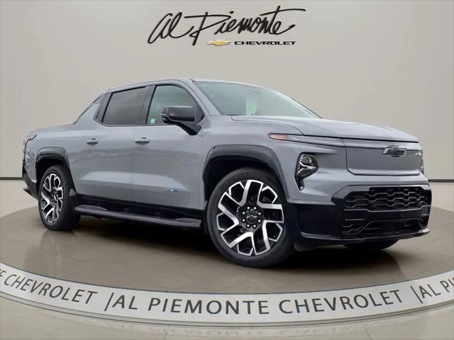 2025 Chevrolet Silverado EV RST