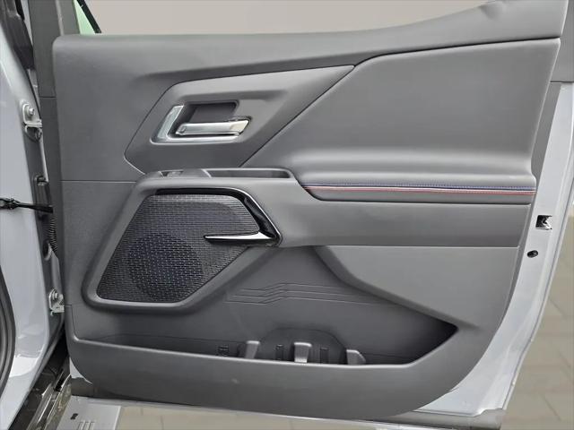 2025 Chevrolet Silverado EV RST