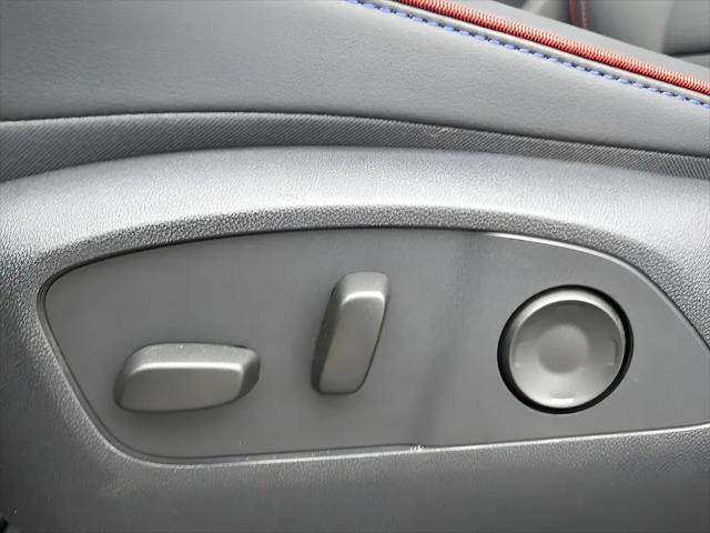 2025 Chevrolet Silverado EV RST