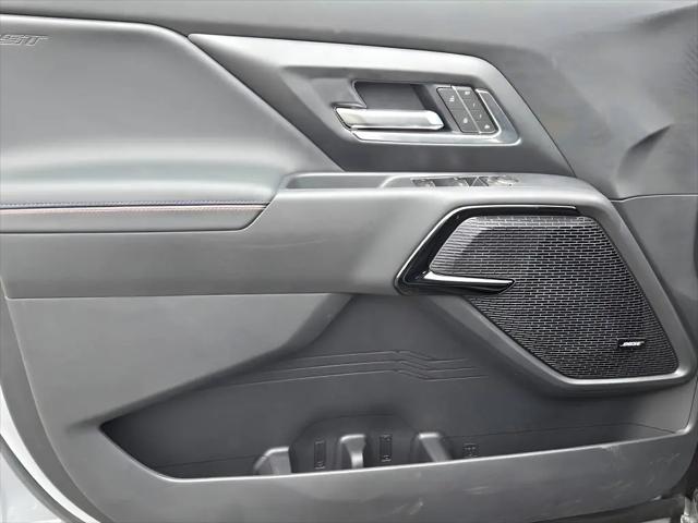 2025 Chevrolet Silverado EV RST