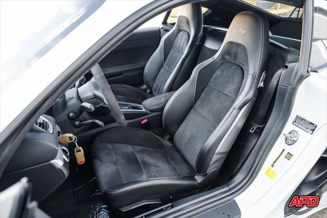 2020 Porsche 718 Cayman GT4