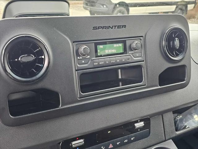 2026 Mercedes-Benz Sprinter 2500 Standard Roof 4-Cyl Diesel HO