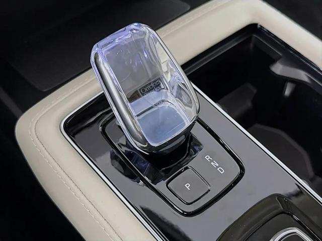 2026 Volvo XC90 Plug-In Hybrid Ultra, T8 AWD, Electric/Gasoline, Bright, 7 Seats