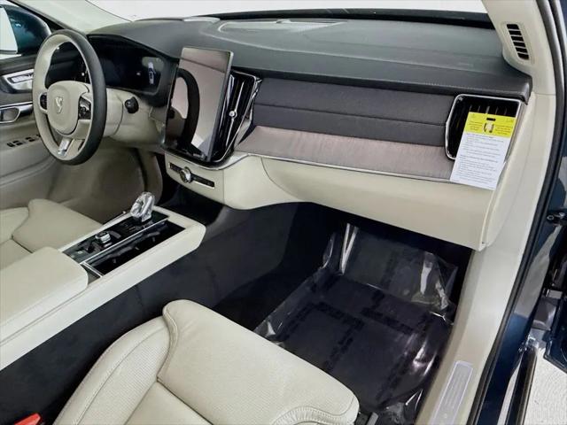 2026 Volvo XC90 Plug-In Hybrid Ultra, T8 AWD, Electric/Gasoline, Bright, 7 Seats