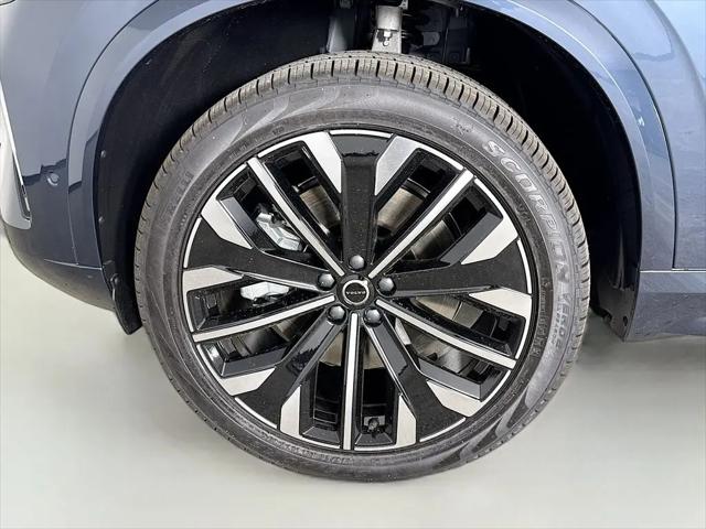 2026 Volvo XC90 Plug-In Hybrid Ultra, T8 AWD, Electric/Gasoline, Bright, 7 Seats